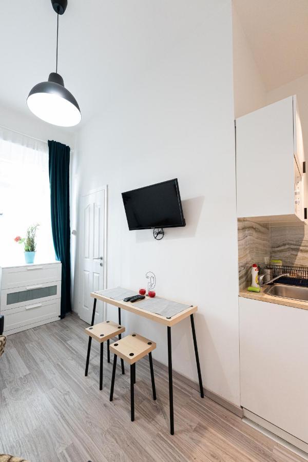 King Seventeen Homes Budapest Exterior foto