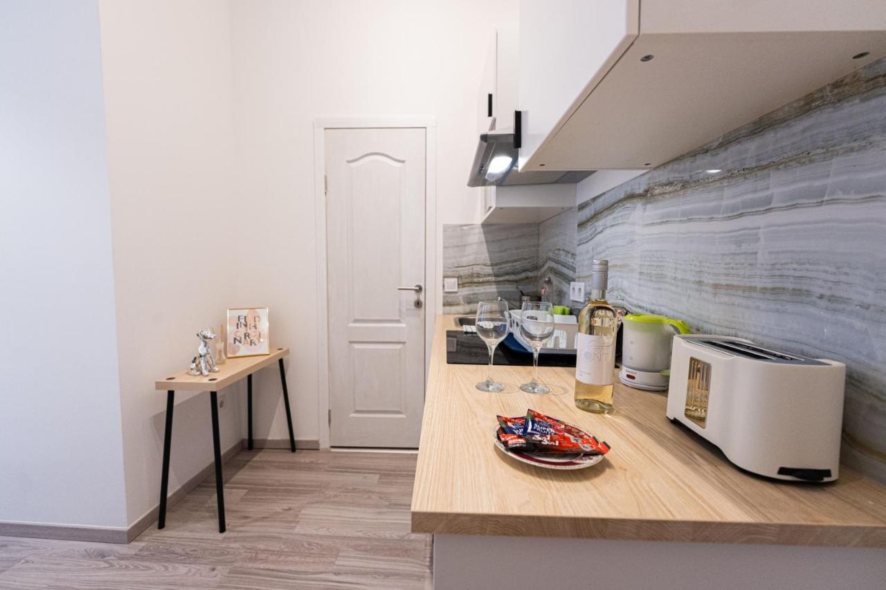 King Seventeen Homes Budapest Exterior foto